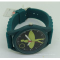 Custom OEM design cheap colorful silicone rubber watch